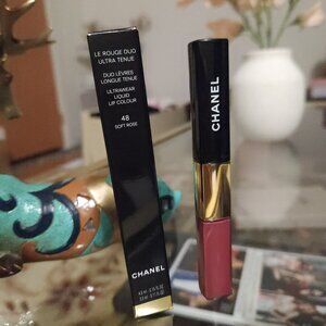 CHANEL Le Rouge Duo Ulta Tenue Ultra Wear Lip Colour- Soft Rose